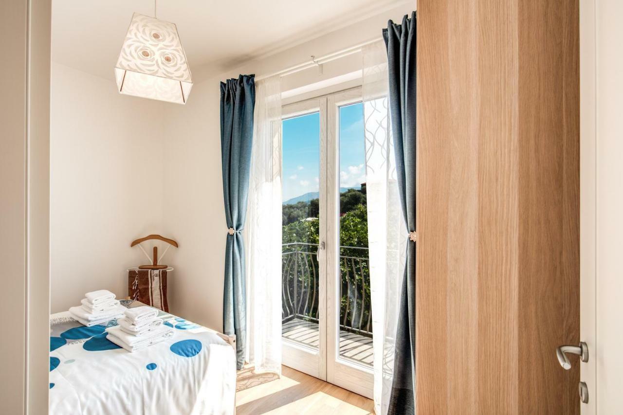 Chez Carme' Apartment Sorrento Exterior photo